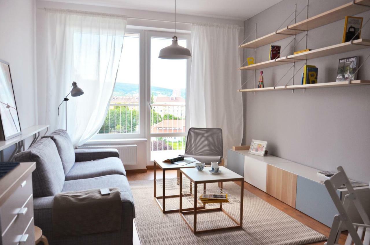Brand New Apartment. Parking Spot Included! Bratislava Exterior photo